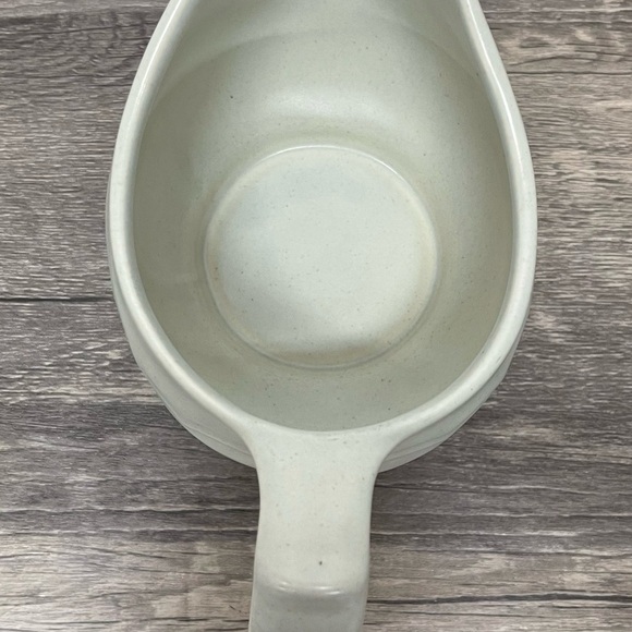 Pfaltzgraff Heirloom Gravy Boat – Vintage Stoneware Floral Pedestal Server‎ - Picture 3 of 8